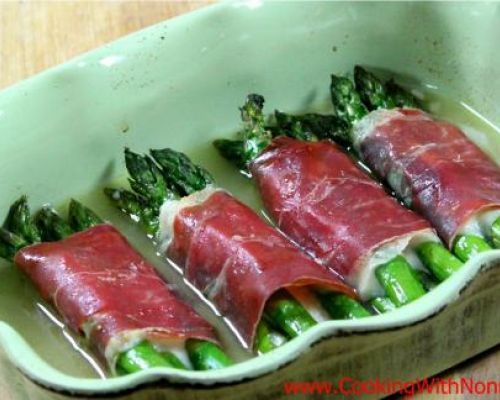 Prosciutto wrapped Asparagus with Fontina